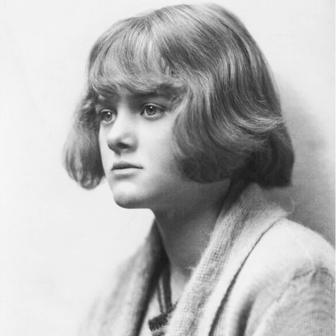 London Reading List : Rebecca by Daphne du Maurier